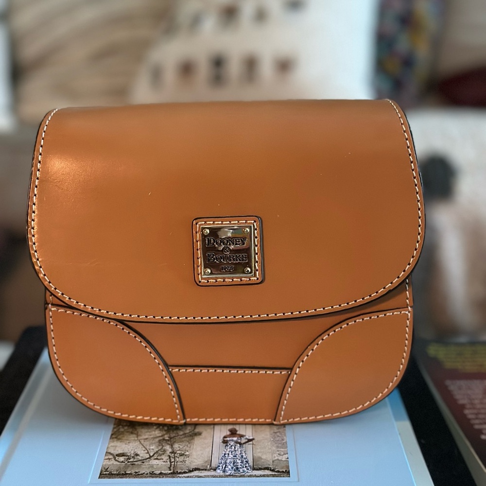 Dooney & Bourke Tan Leather Crossbody Bag